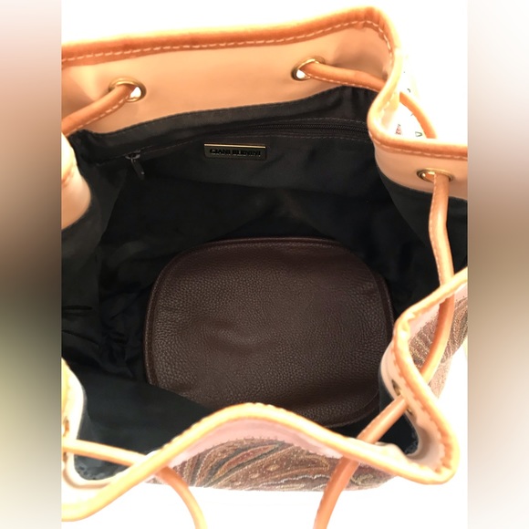 GiANI BERNINI Satchel Purse Color Beige/ Brown - Picture 9 of 11